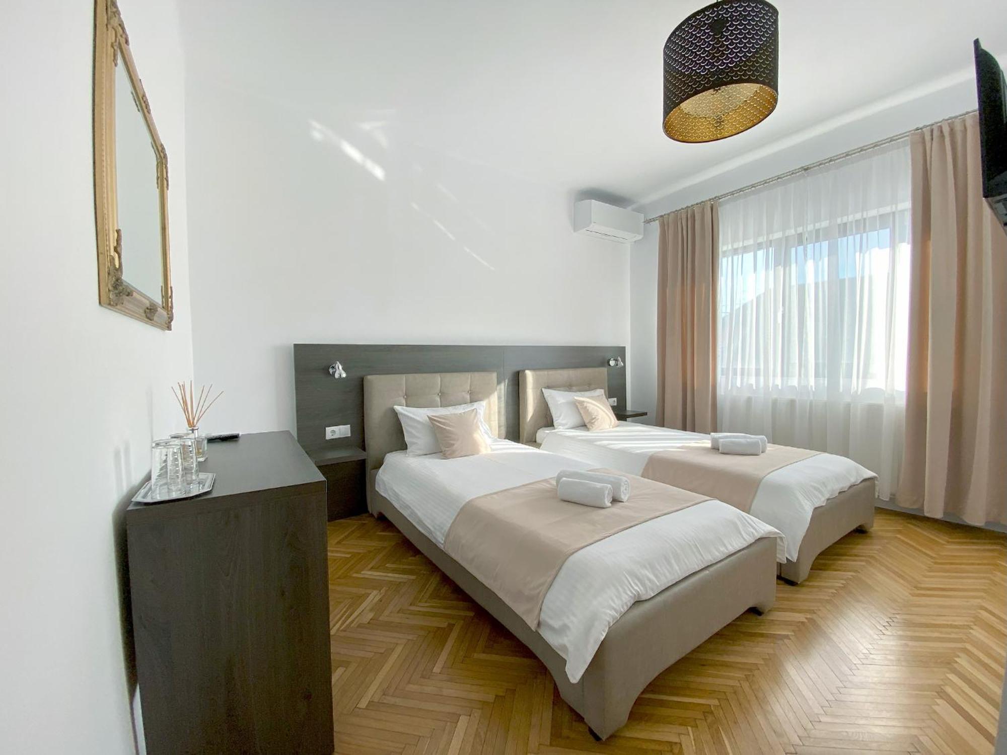 Vila Roza Sighetu Marmatiei Luaran gambar